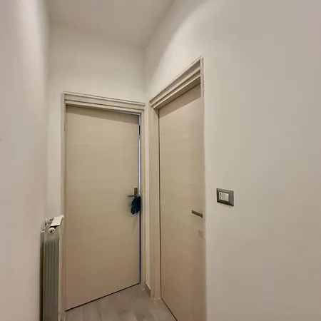 Chiaroom Guest house